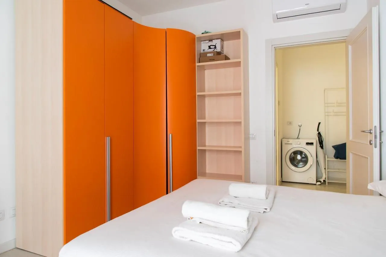 Youhosty - Pirelli 28 Milan Apartment